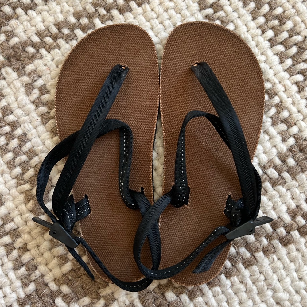 EARTHRUNNERS CHRONOS SANDLE